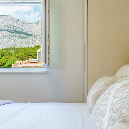 Apartamento By The Sea Tucepi, Makarska - 23256 *