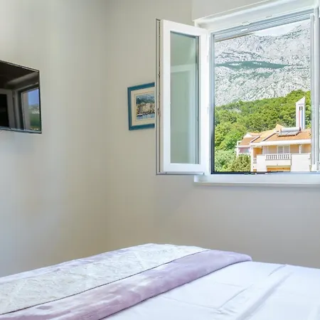 By The Sea Tucepi, Makarska - 23256 Apartamento *