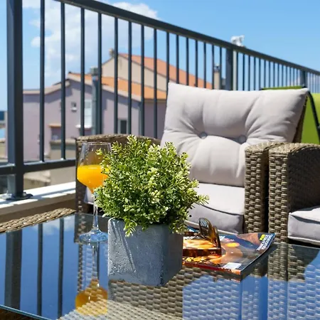 By The Sea Tucepi, Makarska - 23256 Apartamento