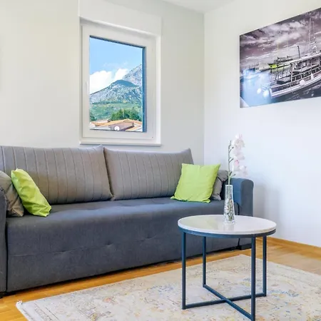 Apartamento By The Sea Tucepi, Makarska - 23256 *