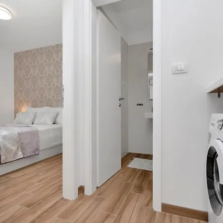 By The Sea Tucepi, Makarska - 23256 Apartamento Tučepi
