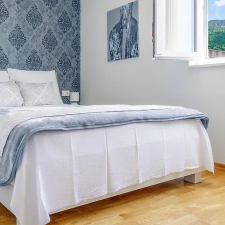 By The Sea Tucepi, Makarska - 23256 Apartamento *