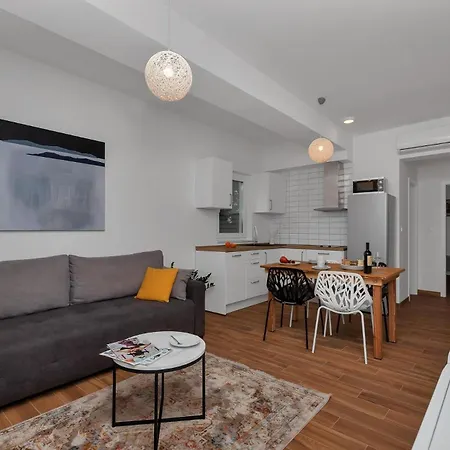 By The Sea Tucepi, Makarska - 23256 Apartamento