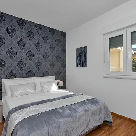 By The Sea Tucepi, Makarska - 23256 Apartamento Tučepi