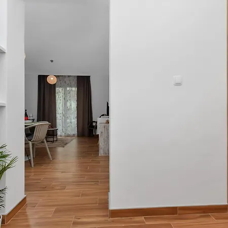 Apartamento By The Sea Tucepi, Makarska - 23256 Tučepi
