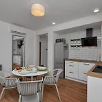 By The Sea Tucepi, Makarska - 23256 Apartment *