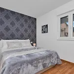 Apartment By The Sea Tucepi, Makarska - 23256 Tucepi