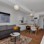 By The Sea Tucepi, Makarska - 23256 Apartment